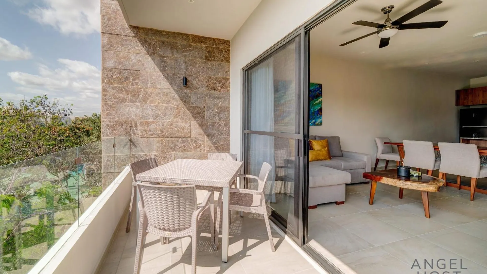 Apartment Tranquil Stay Onsite Pool Gym And Playground Playa del Carmen